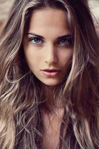 Meet your Posher, Monique